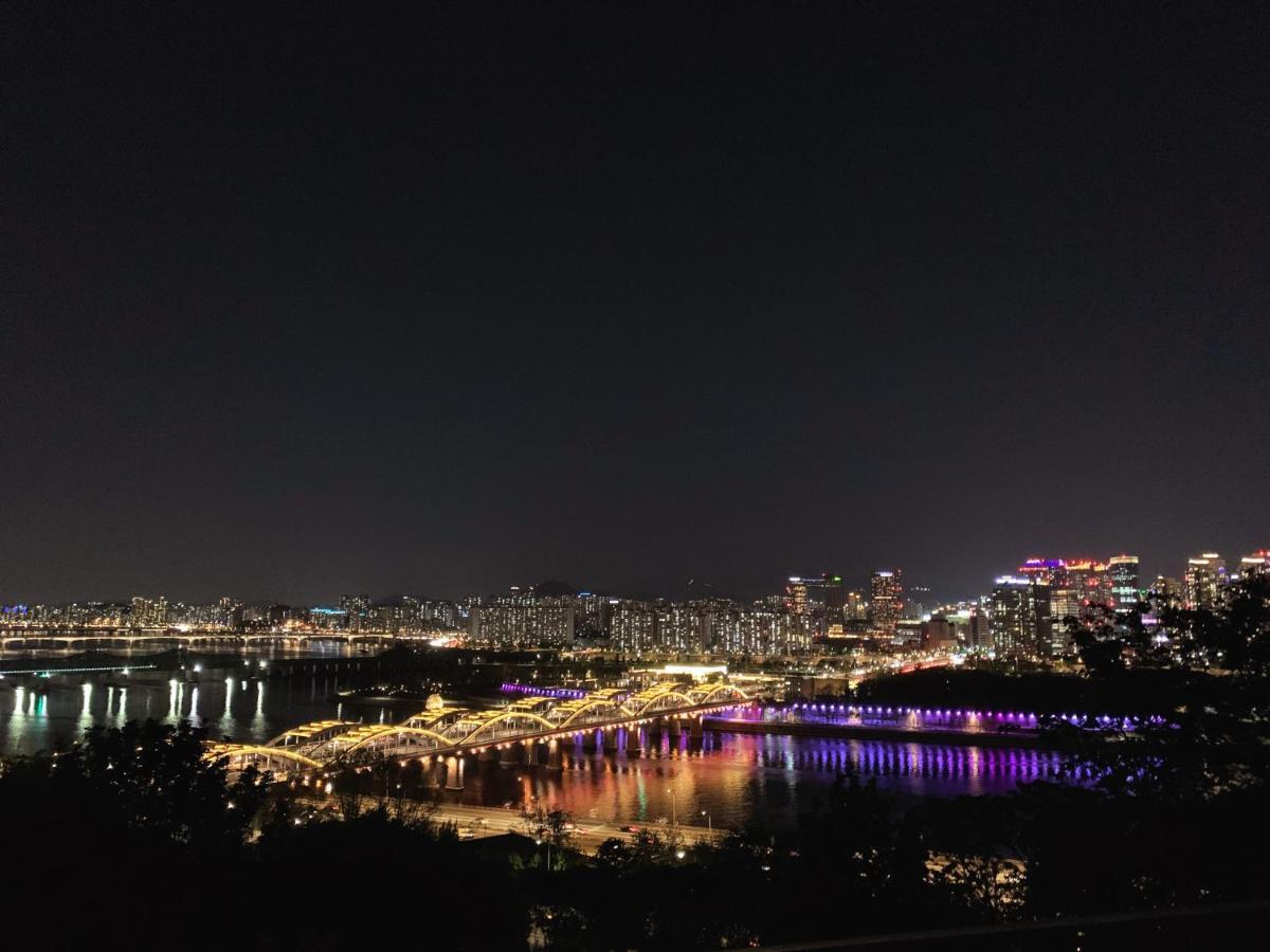 Hhzib, Homestay On A Hill In The Heart Of Seoul - 'Best Seoul Stay 2024' By ソウル特別市 エクステリア 写真
