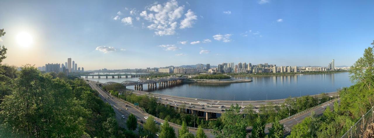 Hhzib, Homestay On A Hill In The Heart Of Seoul - 'Best Seoul Stay 2024' By ソウル特別市 エクステリア 写真